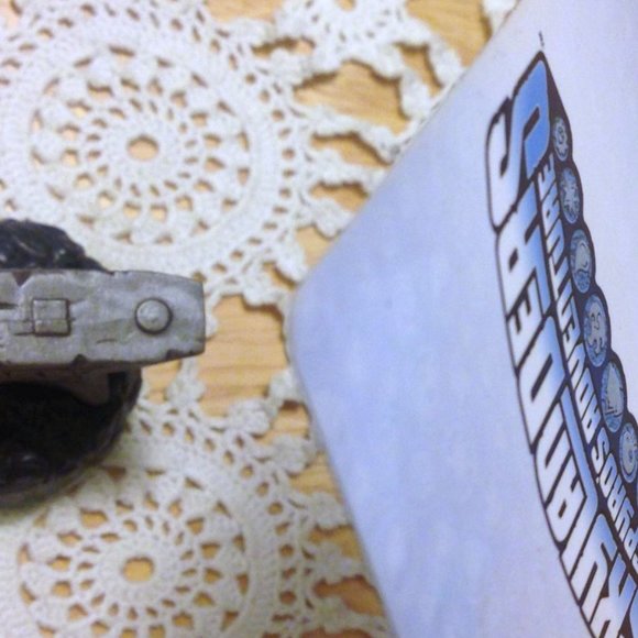 Skylanders Spyro’s Adventure Anvil Rain Figure and collectors card - Picture 9 of 9